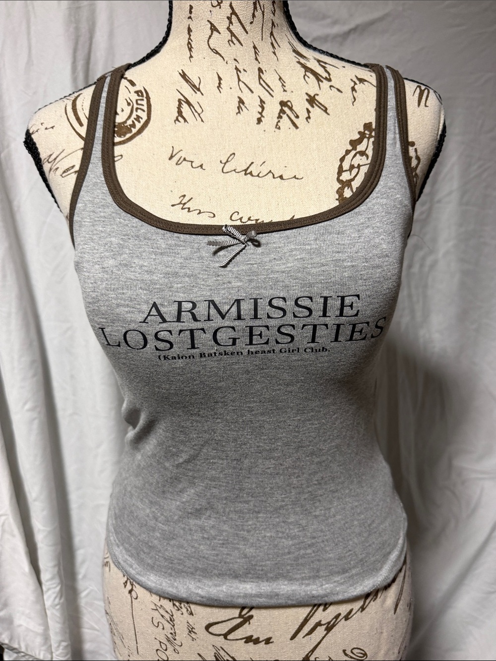 Y2K Coquette Grey Ribbed Graphic Tank Top Brown Contrast Trim Bow